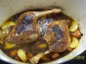Aus dem Backofen - Geschmorte Entenkeule mit Orangen-Mandarinsoße  ♥ ♥ ♥ - Rezept