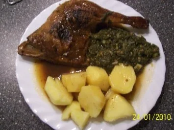 Aus dem Backofen - Geschmorte Entenkeule mit Orangen-Mandarinsoße  ♥ ♥ ♥ - Rezept - Bild Nr. 4