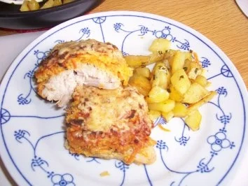 Geflügel...Hähnchenbrust mit Möhren überbacken - Rezept