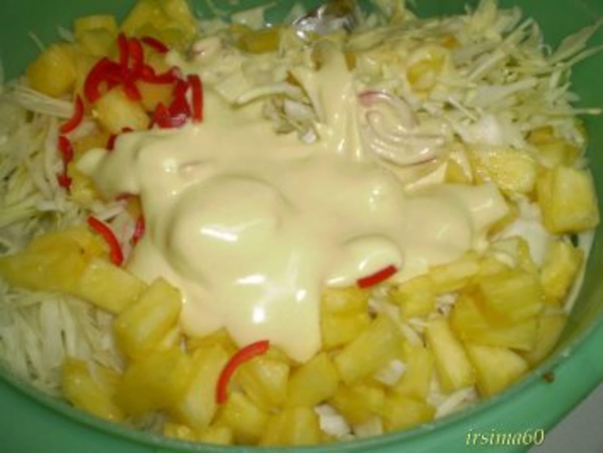Scharfer Weißkohlsalat mit Ananas - Rezept - Bild Nr. 3