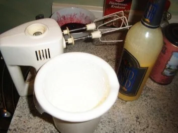 Rezept: Dreifarben-Dessert Bild Nr. 4 Dreifarben-Dessert - Rezept - Bild Nr. 4