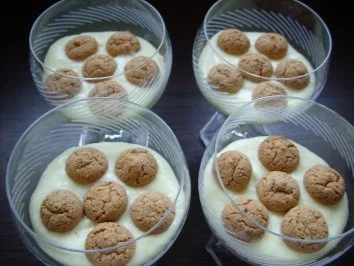 Rezept: Dessert: Paradiesische Quarkcreme mit Preiselbeeren Bild Nr. 2 Dessert: Paradiesische Quarkcreme mit Preiselbeeren - Rezept - Bild Nr. 2