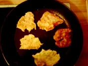 Herzhafte Kartoffelbreiplinsen / Kartoffelpfannkuchen - Rezept