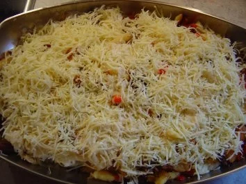 "Kleines Jubiläum 500"  Hack-Sauerkraut-Auflauf mit Käse überbacken... - Rezept - Bild Nr. 5