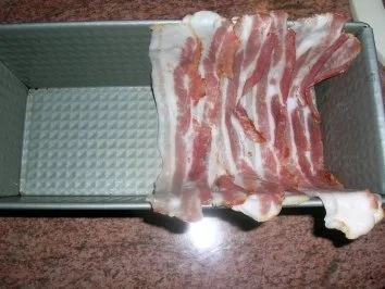 Hackfleischrolle Sorpresa - Der Rollbraten hält im Inneren eine Überraschung bereit und er ist sehr lecker- - Rezept - Bild Nr. 5