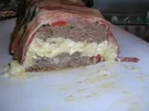 Hackfleischrolle Sorpresa - Der Rollbraten hält im Inneren eine Überraschung bereit und er ist sehr lecker- - Rezept