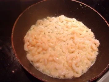 Rezept: Pasta mit Spinatsauce und Scampis Bild Nr. 6 Pasta mit Spinatsauce und Scampis - Rezept - Bild Nr. 6