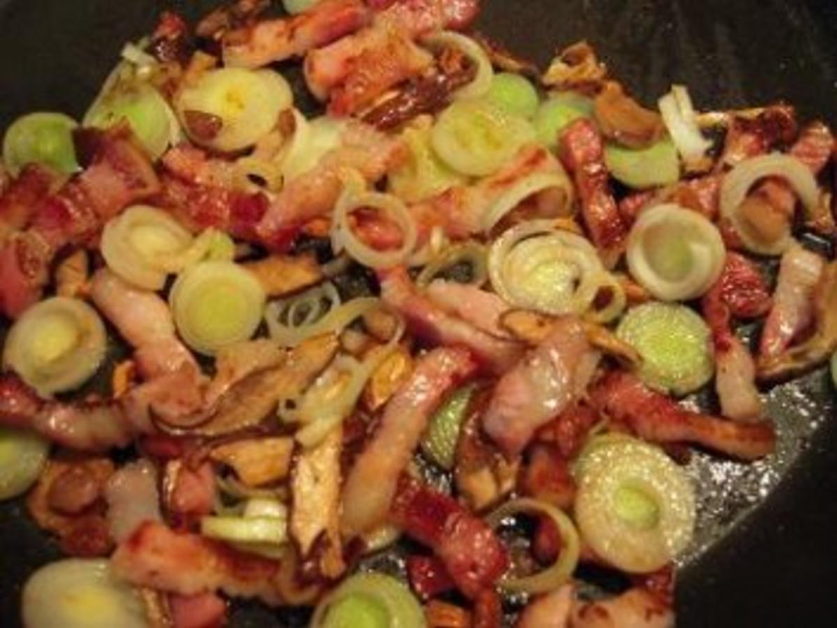 Kartoffelsuppe mit getrockneten Steinpilzen - einfach - von elke42