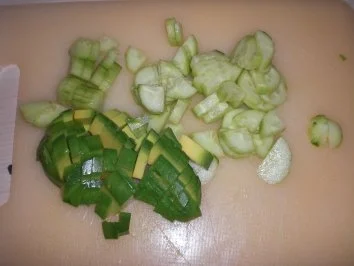 Avocado-Holunderblüten-Lassi mit Koriander... - Rezept