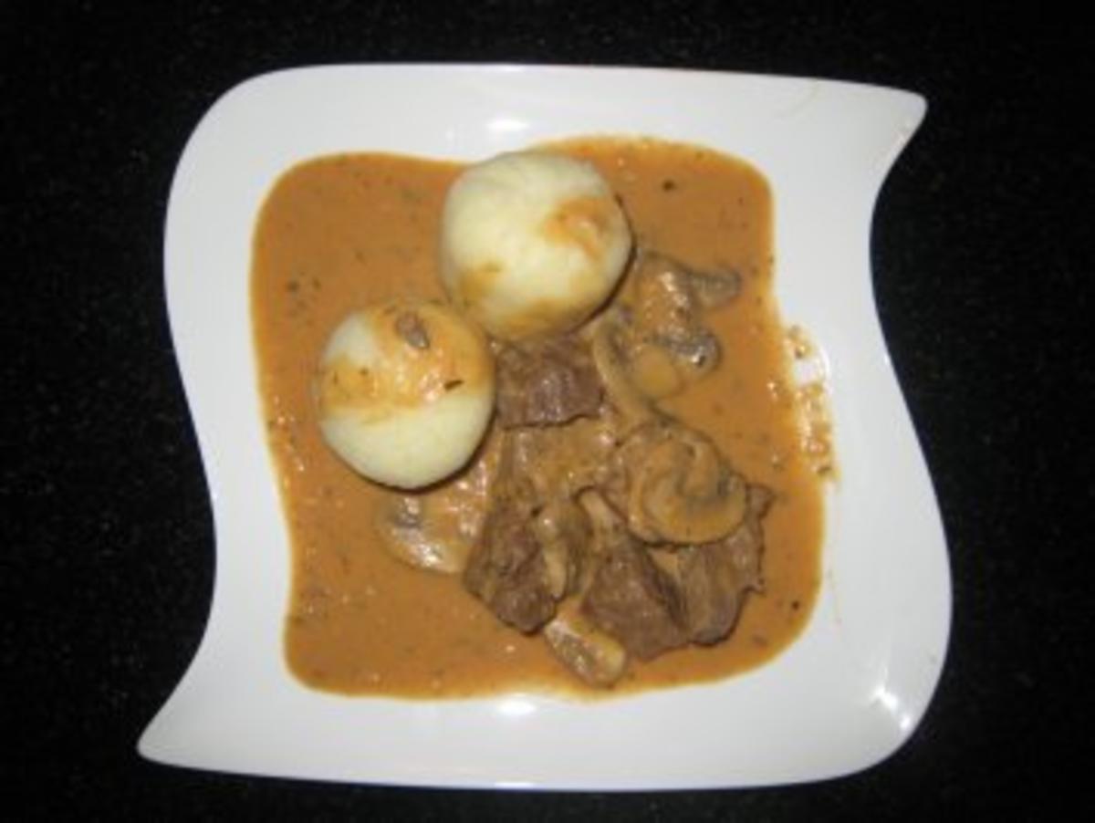 Bilder für Einfaches Biergulasch - Rezept