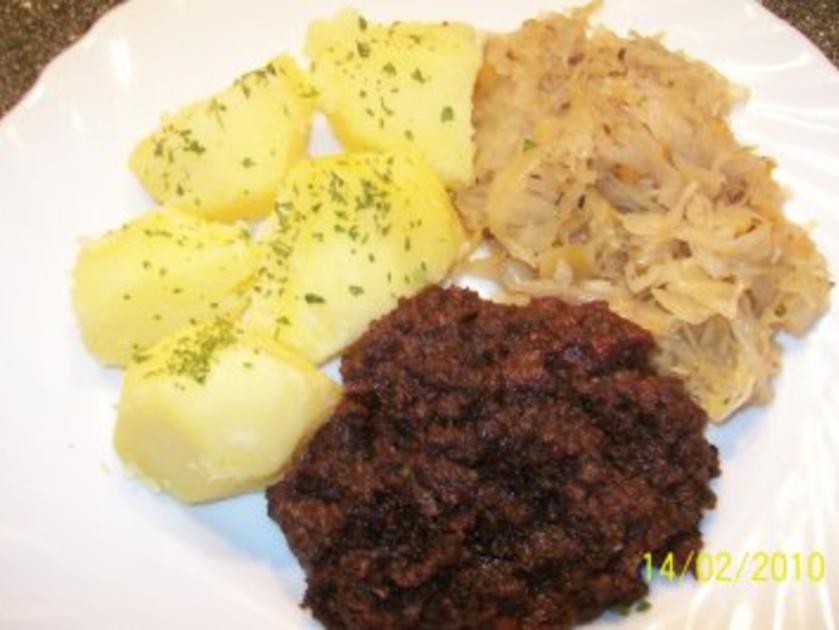 Blutwurst mit Sauerkraut u.Salzkartoffeln - Rezept - kochbar.de