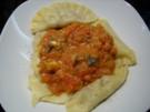 Ravioli mit scharfer Füllung und Tomatensoße - Rezept