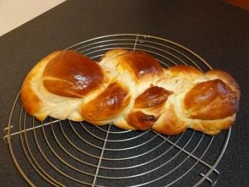 Rezept: Sonntagszopf Bild Nr. 2 Sonntagszopf - Rezept - Bild Nr. 2