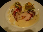 Hühnchen-Gourmetröllchen an Salbeisauce - Rezept