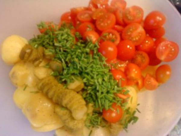 Kartoffelsalat mit Gewürzgurken und Tomaten - einfach - 44 kcal/100g