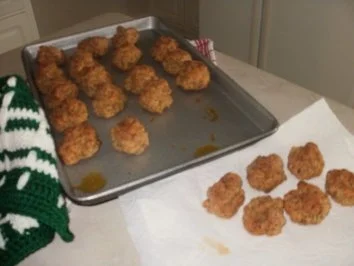 Bratwurst kleine Frikatellen fuer Parties fuer Dip oder fuer eine Mahlzeit - Rezept - Bild Nr. 4