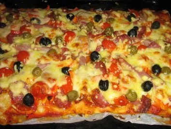 Pizza - Narri Narro - Rezept