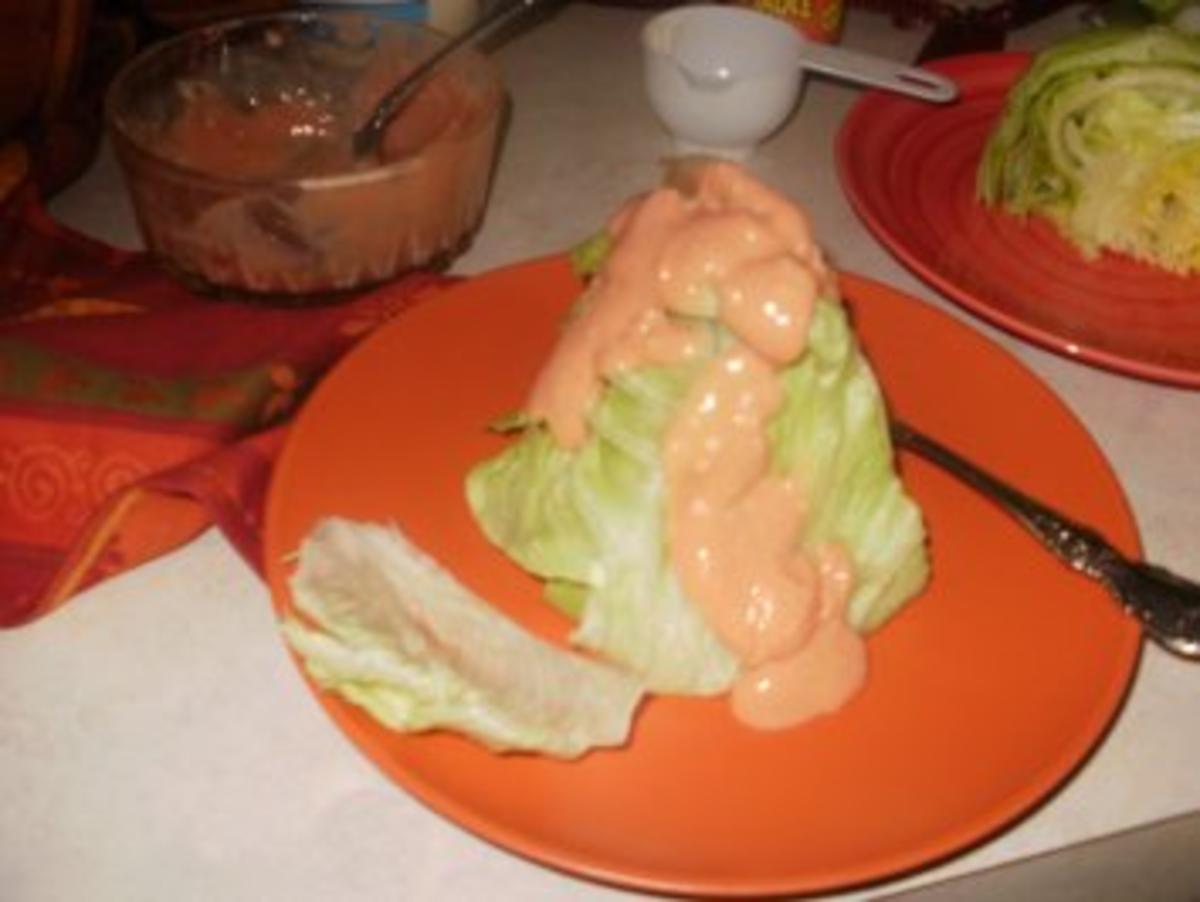 Iceberg  Keile fuer einen schnellen Salat - sehr einfach- gut mit Casserole - Rezept - Bild Nr. 3
