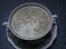 Rezept: Petersiliensuppe mit Käse Petersiliensuppe mit Käse - Rezept