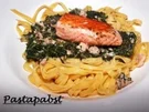 Tagliatelle mit Spinat - Lachs-Käsesauce - Rezept
