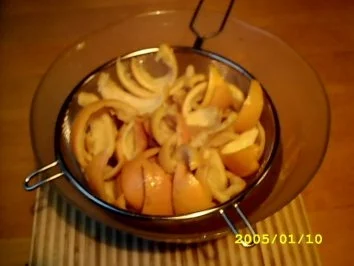 Rezept: Likör:Orangenlikör für Doofies x) Bild Nr. 3 Likör:Orangenlikör für Doofies x) - Rezept - Bild Nr. 3