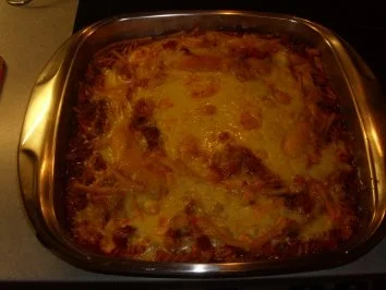 Rezept: Aufläufe: Nudelauflauf mit Käsefondue Aufläufe: Nudelauflauf mit Käsefondue - Rezept