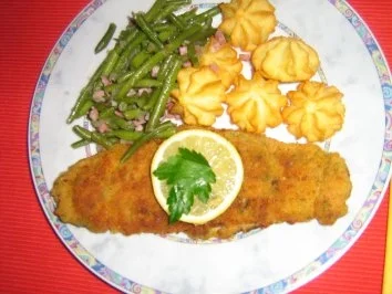 Kräuterschnitzel mit Bohnengemüse und Herzoginkartöffelchen - Rezept