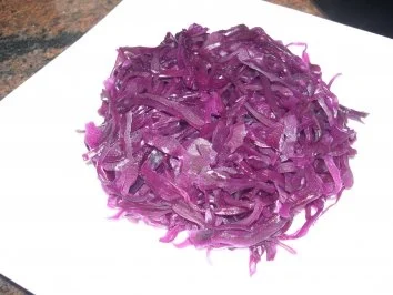 Salatbar:  ROTKRAUTSALAT - Rezept