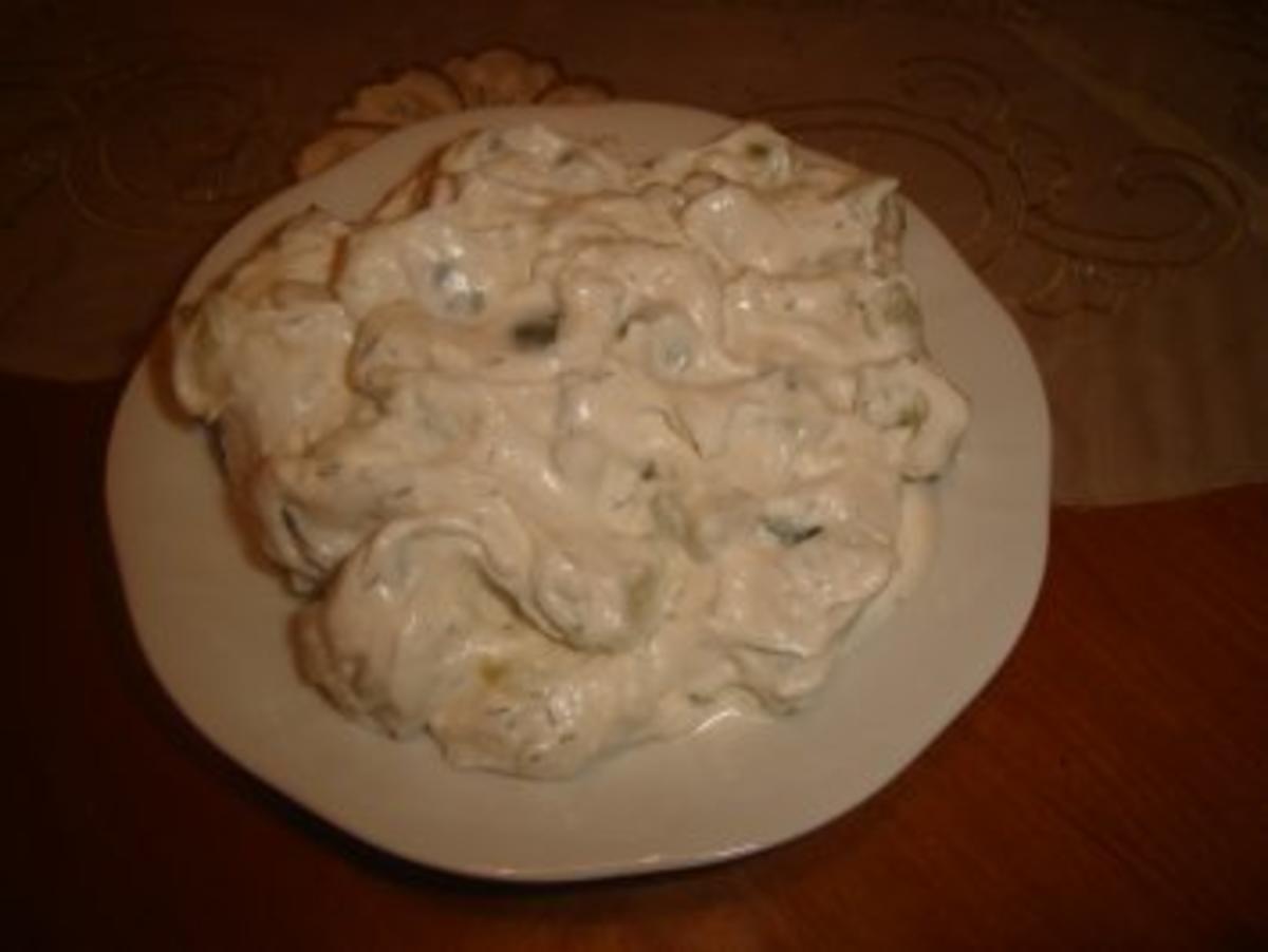 TZATZIKI mit Griechischer Joghurt 10% Fett und Salatgurke - Rezept mit ...