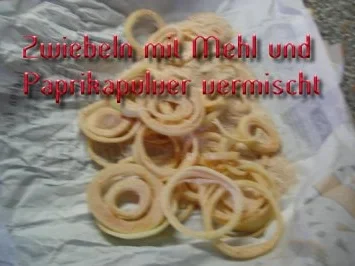 Gebratene Leber mit Apfel und Röstzwiebel an Erbsenpürree - Rezept - Bild Nr. 2