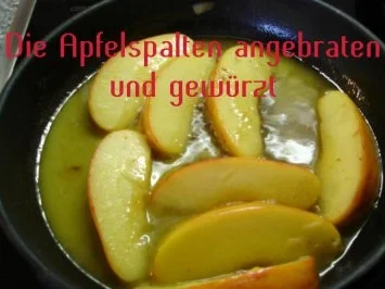 Gebratene Leber mit Apfel und Röstzwiebel an Erbsenpürree - Rezept - Bild Nr. 6