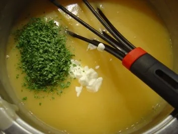 Cremige Steckrübensuppe mit geräuchertem Bauch - Rezept - Bild Nr. 4