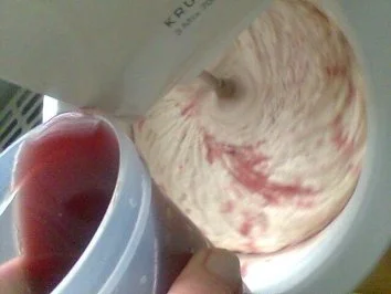 Rezept: Rotwein-Punschkuchen. Bild Nr. 3 Rotwein-Punschkuchen. - Rezept - Bild Nr. 3