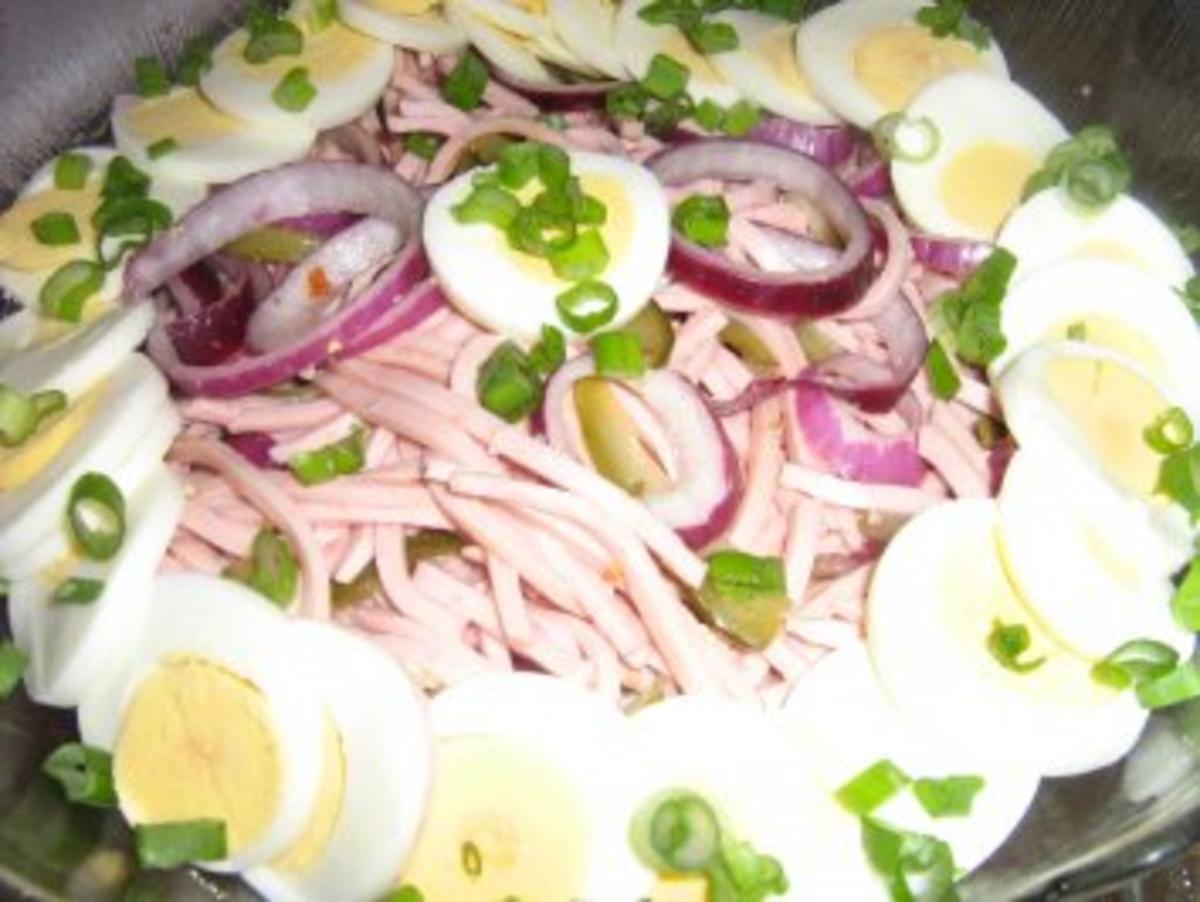 Wurstsalat mit Ei und Brägele - Rezept - Bild Nr. 4