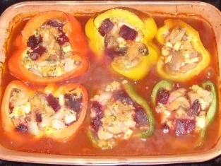 Vegetarisches - Paprika gefüllt mit Roter Bete, Champignons, Balkan-Käse, Rührei... - Rezept - Bild Nr. 4