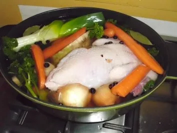 Hühnerbrühe - Rezept