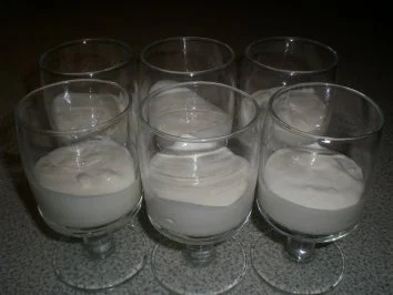 Rezept: Joghurt - Orangen - Mousse Bild Nr. 4 Joghurt - Orangen - Mousse - Rezept - Bild Nr. 4