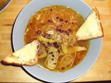 Abgschmelzte Maultaschensuppe - Rezept