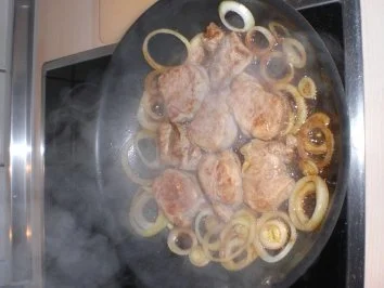 Schweinefilet in Kräutersauce - Rezept