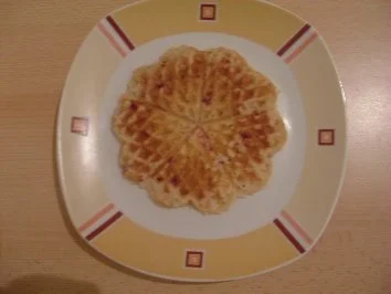 DESSERT: ERDBEER-KOKOS-WAFFELN - Rezept