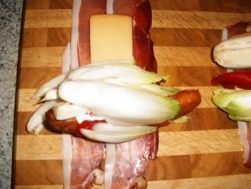 Rezept: Chicoree-Hot -Dog -Art Bild Nr. 5 Chicoree-Hot -Dog -Art - Rezept - Bild Nr. 5