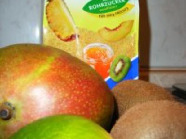 Mango-Konfitüre mit Kiwi und Limette - Rezept - kochbar.de