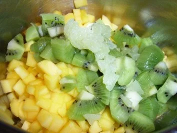 Rezept: Mango-Konfitüre mit Kiwi und Limette Bild Nr. 6 Mango-Konfitüre mit Kiwi und Limette - Rezept - Bild Nr. 6
