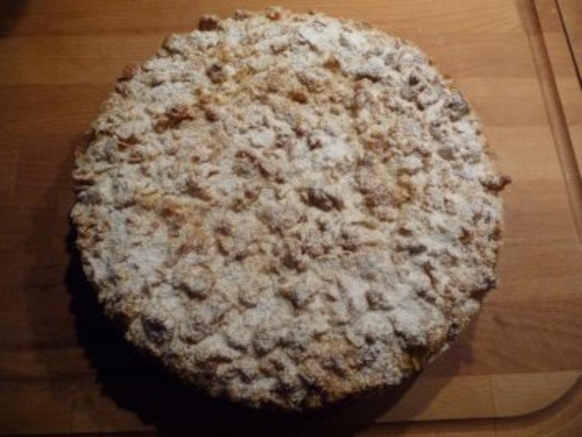 Bilder für Käse-Pflaumen-Streusel Kuchen - Rezept