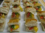 Blätterteigkissen mit Schinkenmus gefüllt - Rezept