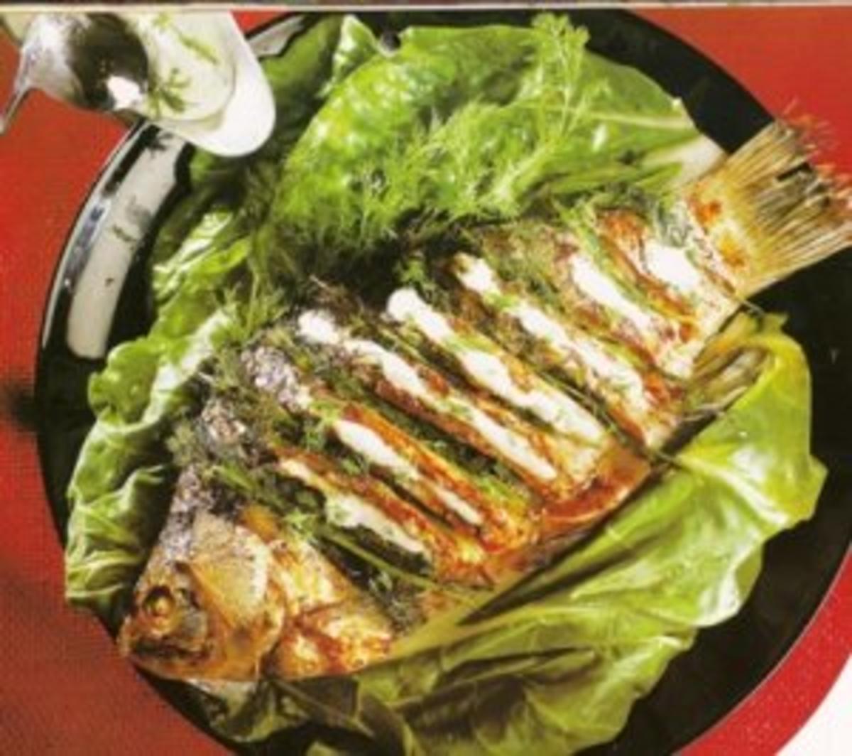 Karpfen auf gedünstete Mangoldgemüse - Rezept - kochbar.de