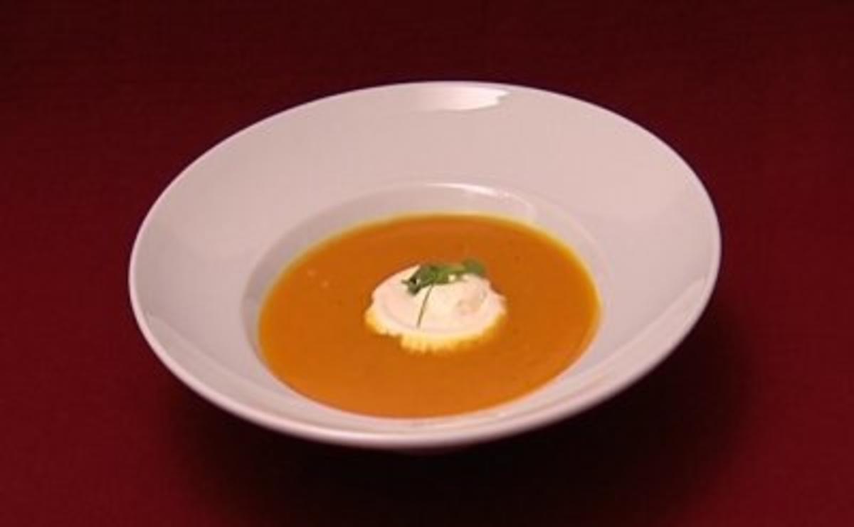 Kürbis-Orangen-Suppe (Margit Tetz) - Rezept