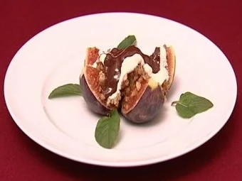 Rezept: Gefüllte und überbackene Feigen (Margit Tetz) Gefüllte und überbackene Feigen (Margit Tetz) - Rezept