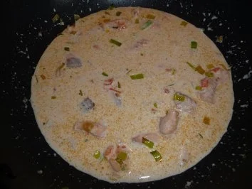 Bandnudeln mit Lachs - Tomatensauce - Rezept - Bild Nr. 3