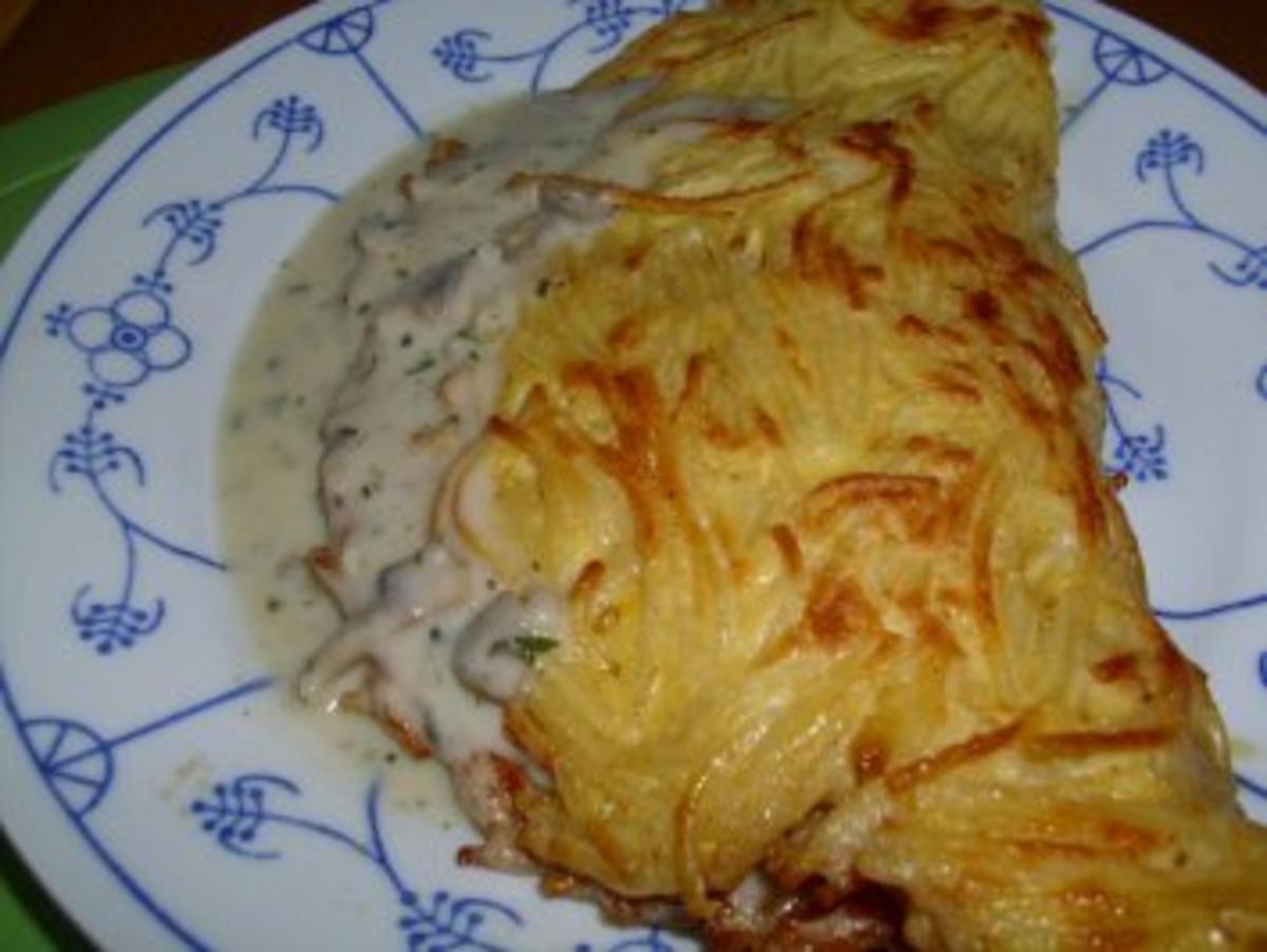 Bilder für Pasta...Spaghetti-Omelette mit Champignon-Füllung - Rezept